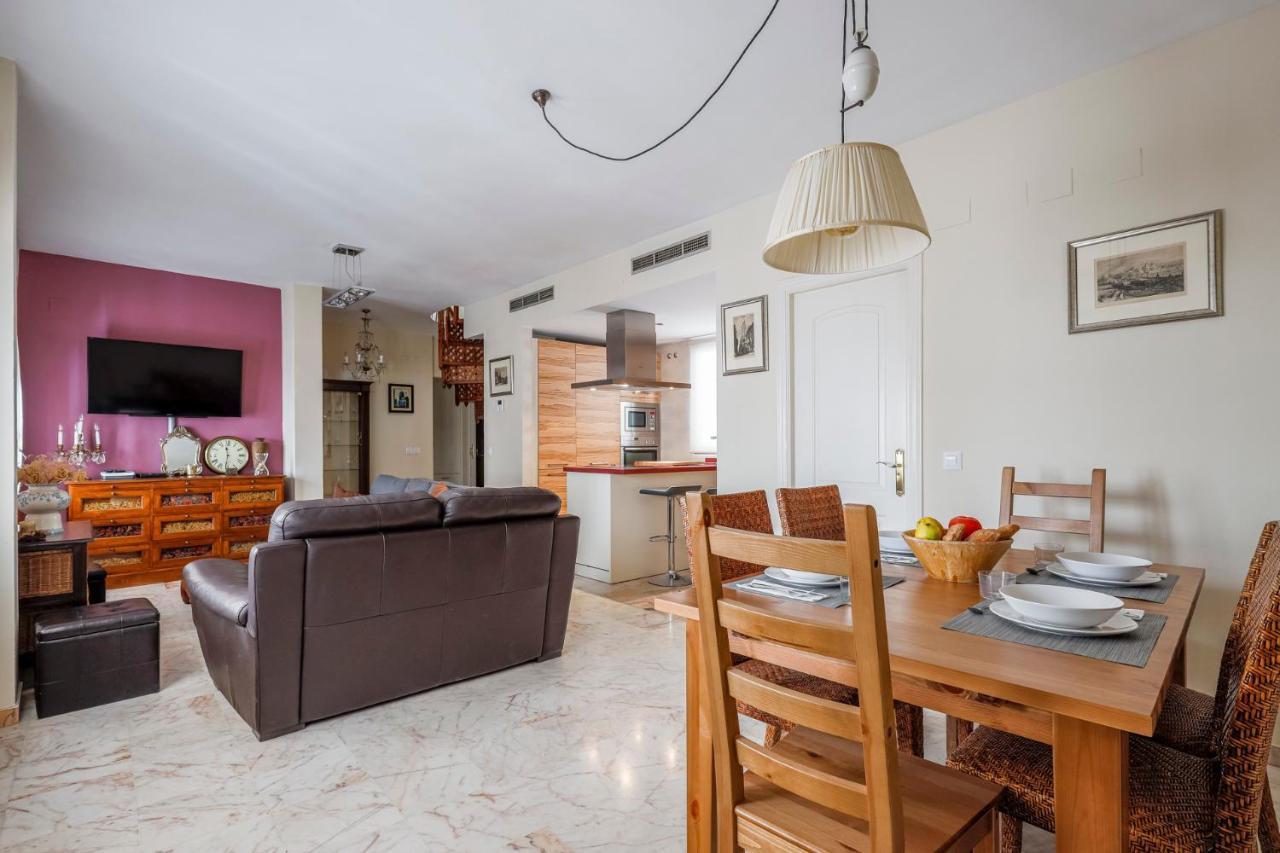 Fantastico Duplex 2 Terrazas 3 Habitaciones 2 Banos Sevilla Kültér fotó